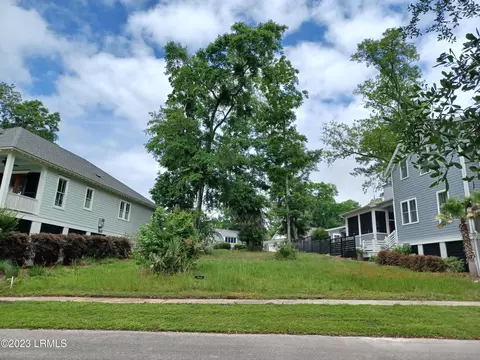 27 Old Bethel, Beaufort, SC 29906