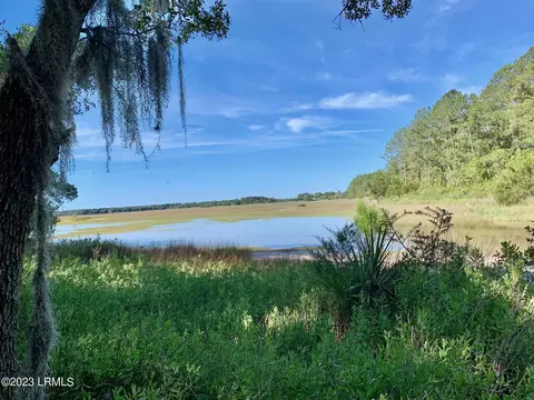 30 Lost Island Rd, Lady's Island, SC 29907