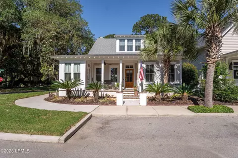 8 Canton Row, Beaufort, SC 29906