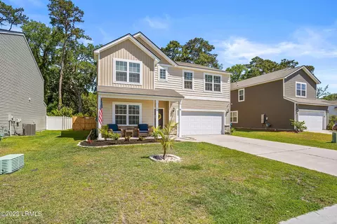 26 Pacolet Ln, Beaufort, SC 29906