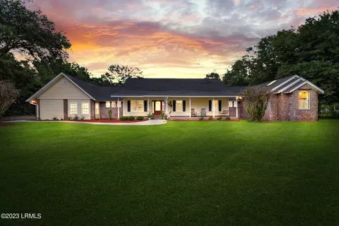 161 Whispering Pines Ln, Ridgeland, SC 29936