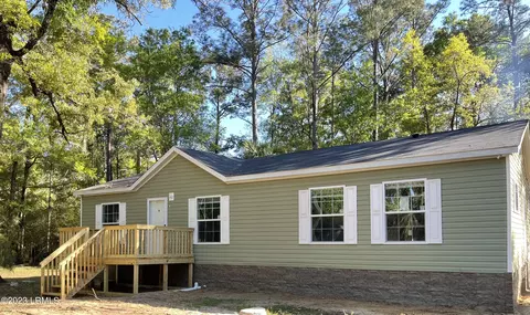 87 Springfield Rd, Beaufort, SC 29907
