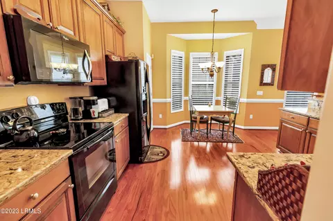 193 Pinecrest Cir, Bluffton, SC 29910 photo 4