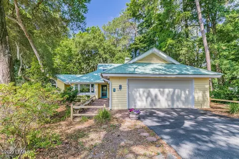 1401 Bb Sams Ct, Saint Helena Island, SC 29920