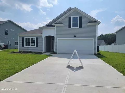 99 Flagstaff Ln, Ridgeland, SC 29936