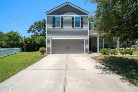 37 Kings Cross Ct, Beaufort, SC 29902
