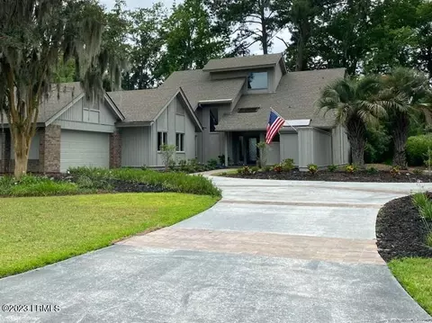 11 Cygnet Ct, Hilton Head Island, SC 29926