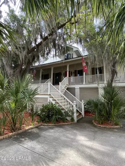 43 Petigru Dr, Beaufort, SC 29902