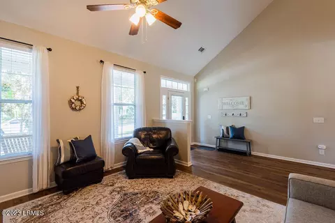 33 3rd Ave, Bluffton, SC 29910 photo 9