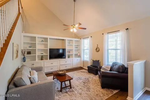 33 3rd Ave, Bluffton, SC 29910 photo 6