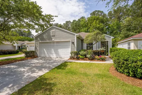 76 Plymouth Ln, Bluffton, SC 29909