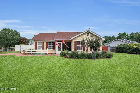 1 Blacksmith Cir, Beaufort, SC 29906
