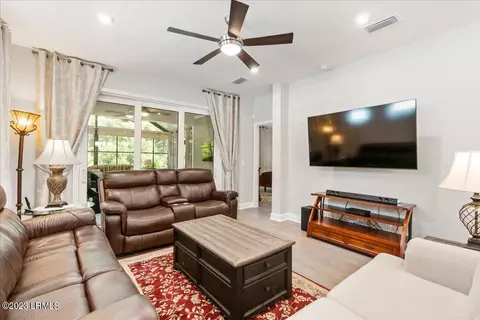 305 Blue Jay Ln, Bluffton, SC 29909 photo 10