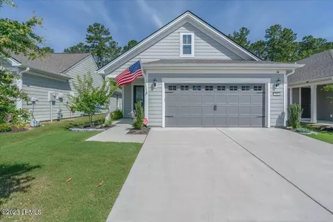 305 Blue Jay Ln, Bluffton, SC 29909