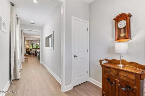 305 Blue Jay Ln, Bluffton, SC 29909 photo 4