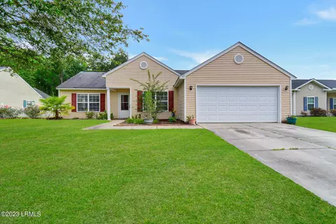 42 Queens Way, Ridgeland, SC 29936