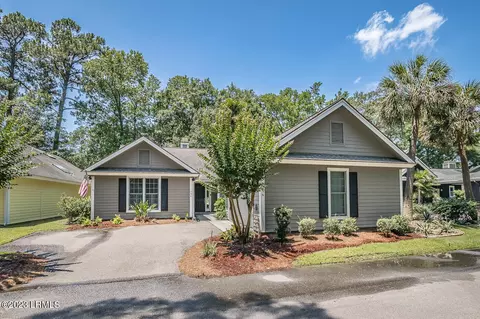 496 Bb Sams Dr, Saint Helena Island, SC 29920