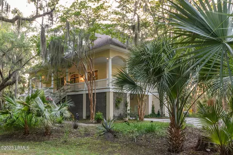 1 Cracked Crab Ct, Okatie, SC 29909