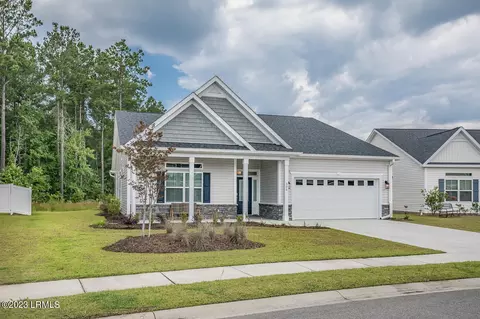300 Sullivan Cir, Hardeeville, SC 29927