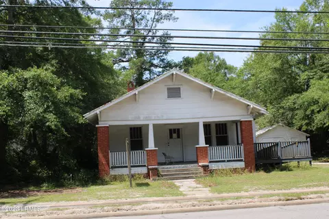 507 Elm St W, Hampton, SC 29924