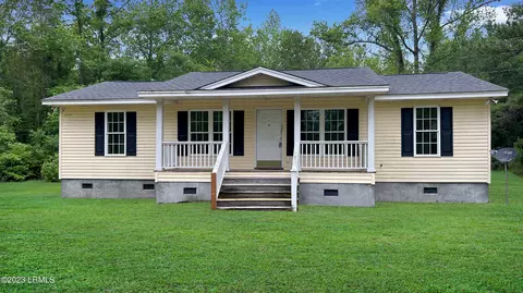 314 Mole Ln, Islandton, SC 29929