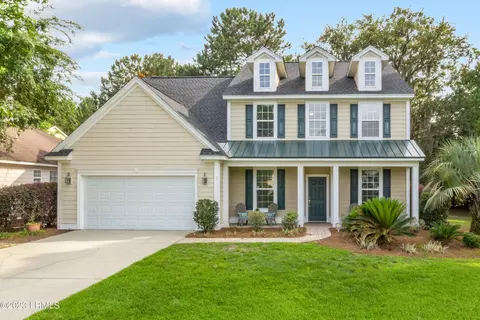 2 Island West Ct, Bluffton, SC 29910