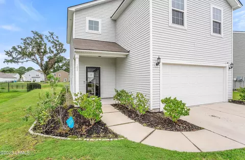 102 Saluda Way, Beaufort, SC 29906