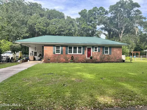 1603 Aster St, Beaufort, SC 29902