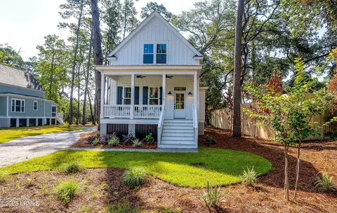 112 Little Capers Rd, Beaufort, SC 29907