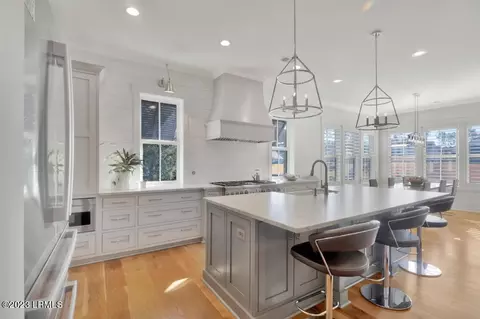 334 Lake Point Cir, Bluffton, SC 29910 photo 8