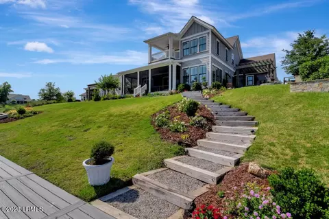 334 Lake Point Cir, Bluffton, SC 29910 photo 45