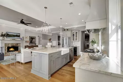 334 Lake Point Cir, Bluffton, SC 29910 photo 7