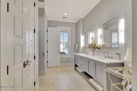 334 Lake Point Cir, Bluffton, SC 29910 photo 16