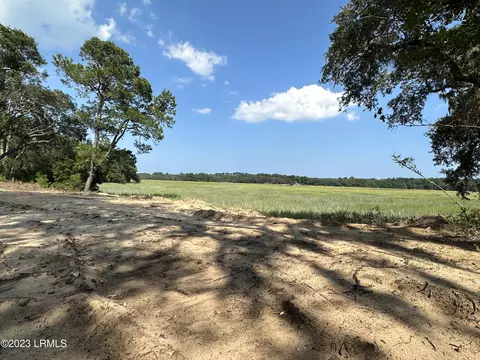 306 Fripp Point Rd, Saint Helena Island, SC 29920