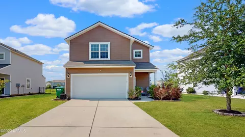 33 Pacolet Ln, Beaufort, SC 29906
