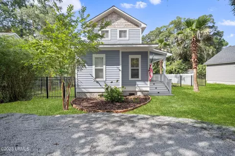 2308 Pine Ct S, Beaufort, SC 29902