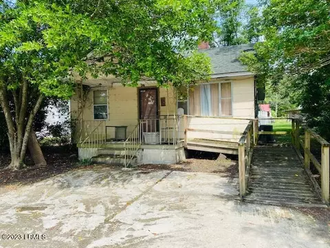 108 Freeman St, Hampton, SC 29924
