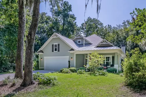 315 Westbrook Rd, Saint Helena Island, SC 29920