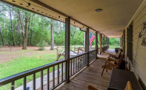 76 Johnson Landing Rd, Beaufort, SC 29907