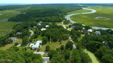 6 Coffin Bluff Rd, Saint Helena Island, SC 29920