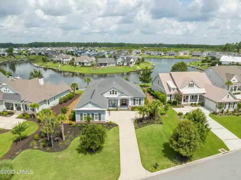 423 Lake Bluff Dr, Bluffton, SC 29910