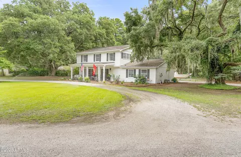 610 Ashdale Dr, Beaufort, SC 29907