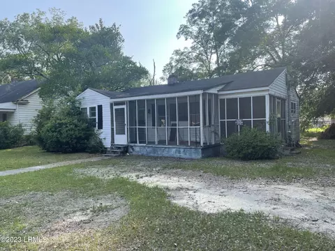 509 Hay St, Allendale, SC 29810