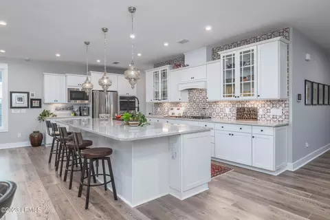125 Carolina Oaks Ave, Bluffton, SC 29910