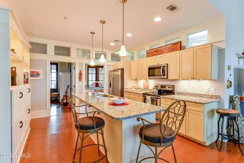 2 Abbey Row #3B, Beaufort, SC 29906
