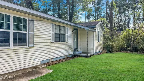 1164 3rd St E, Estill, SC 29918 photo 9