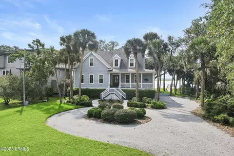 33 Big Oak St, Hilton Head Island, SC 29926