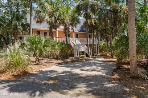 899 Marsh Dunes Rd, Fripp Island, SC 29920