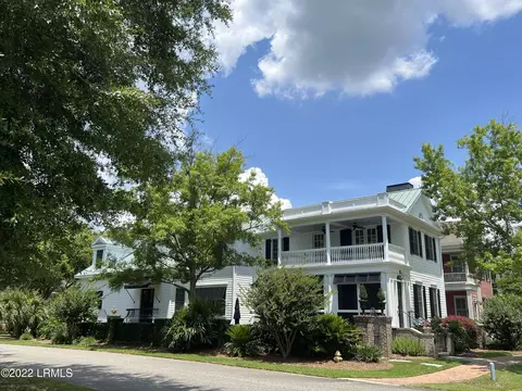 215 Coosaw Point Blvd W, Beaufort, SC 29907