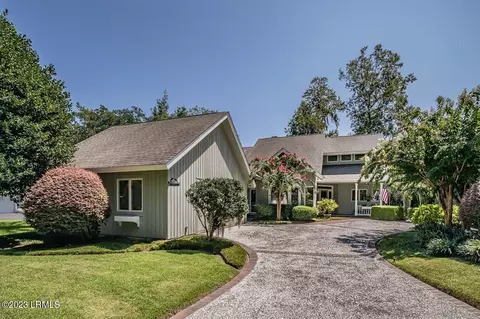 615 S Reeve Rd, Saint Helena Island, SC 29920